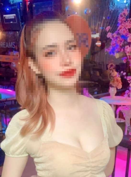 พลอยลี่ 2